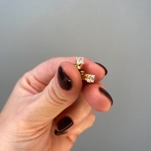 NEW 18k filled gold square CZ stud earring